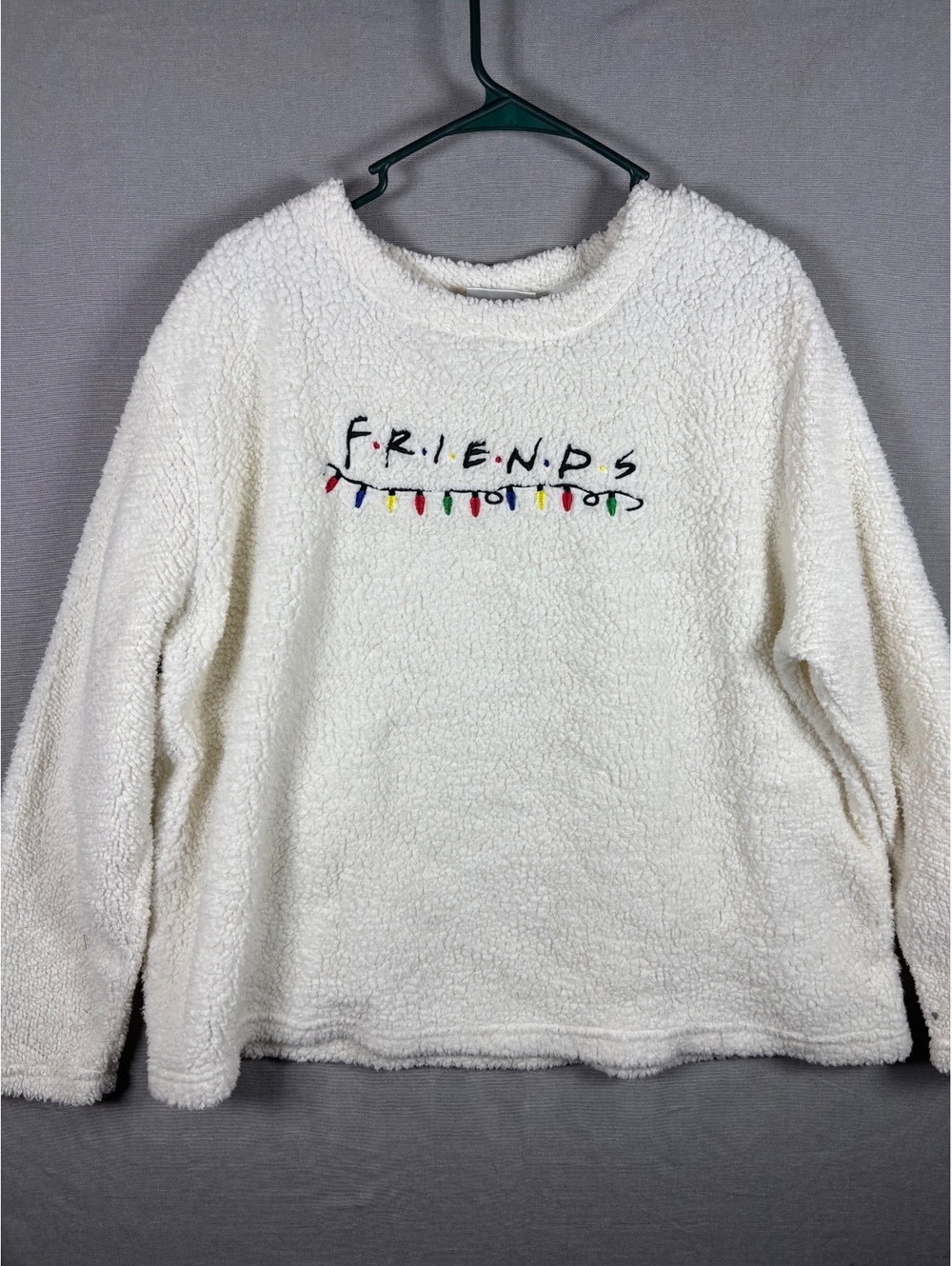 Friends Women XL White Fleece Sleepwear Top